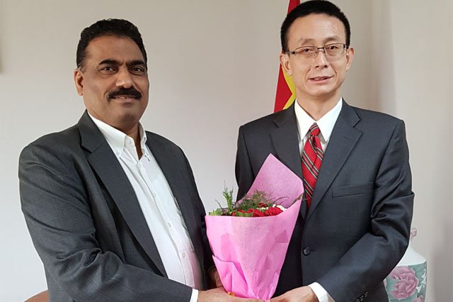 Mr. Chandrakant Salunkhe - Founder & President, SME Chamber of India and India - China Business Council paid courtesy visit to Mr. TANG Guocai - New Consul General of the People's Republic of China in Mumbai on 19th July 2018 at China Consulate in Mumbai.